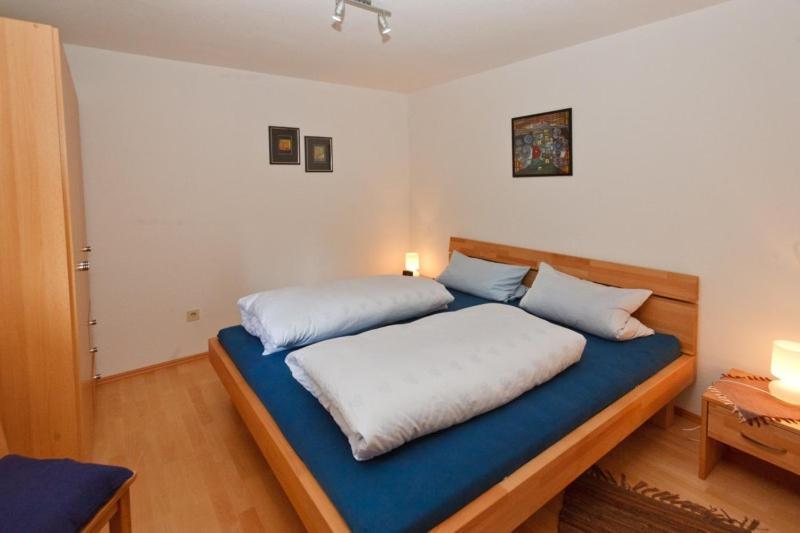 Am Traunufer Anneliese Plenk Inkl. Chiemgaukarte Apartment Руполдинг Екстериор снимка
